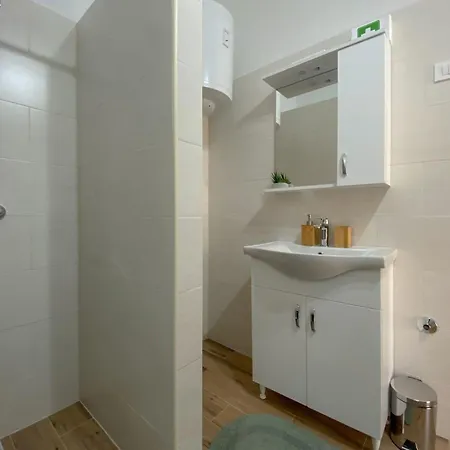Apartment Modernes Studio In Strandnahe - B60609 Novigrad (Istria)